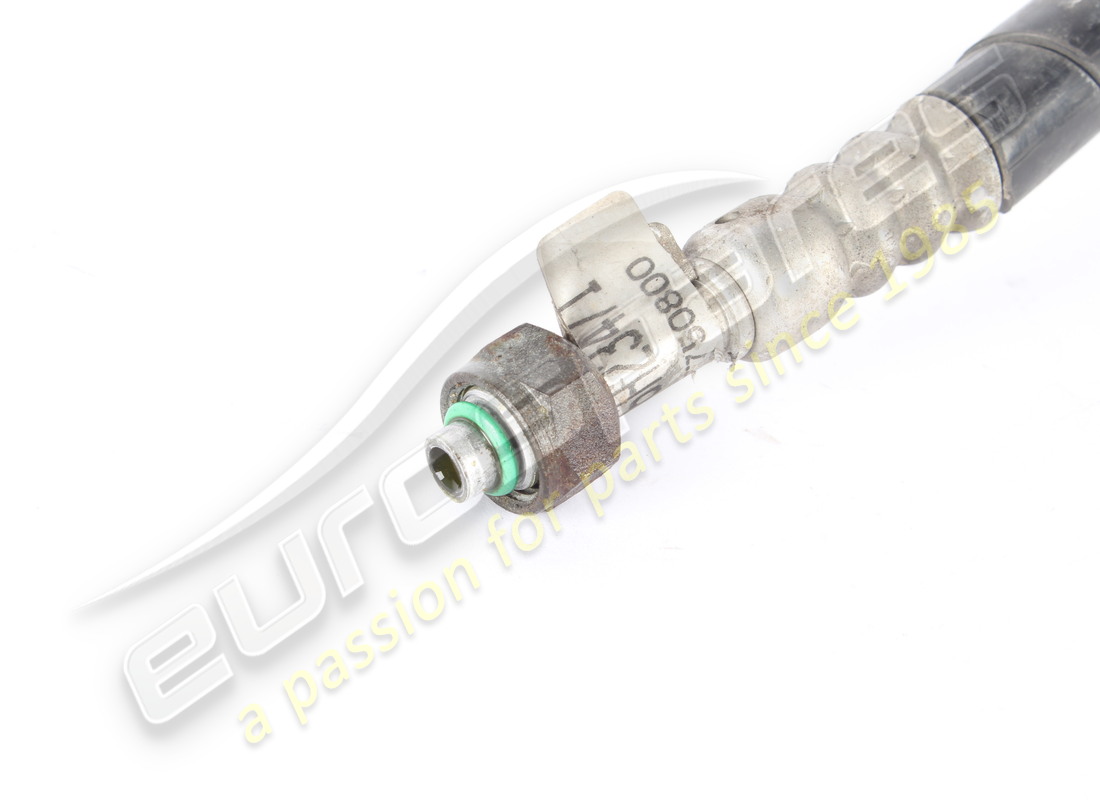 tuyau ferrari utilisé du condenseur au filtre. numéro de pièce 67750800 (3)