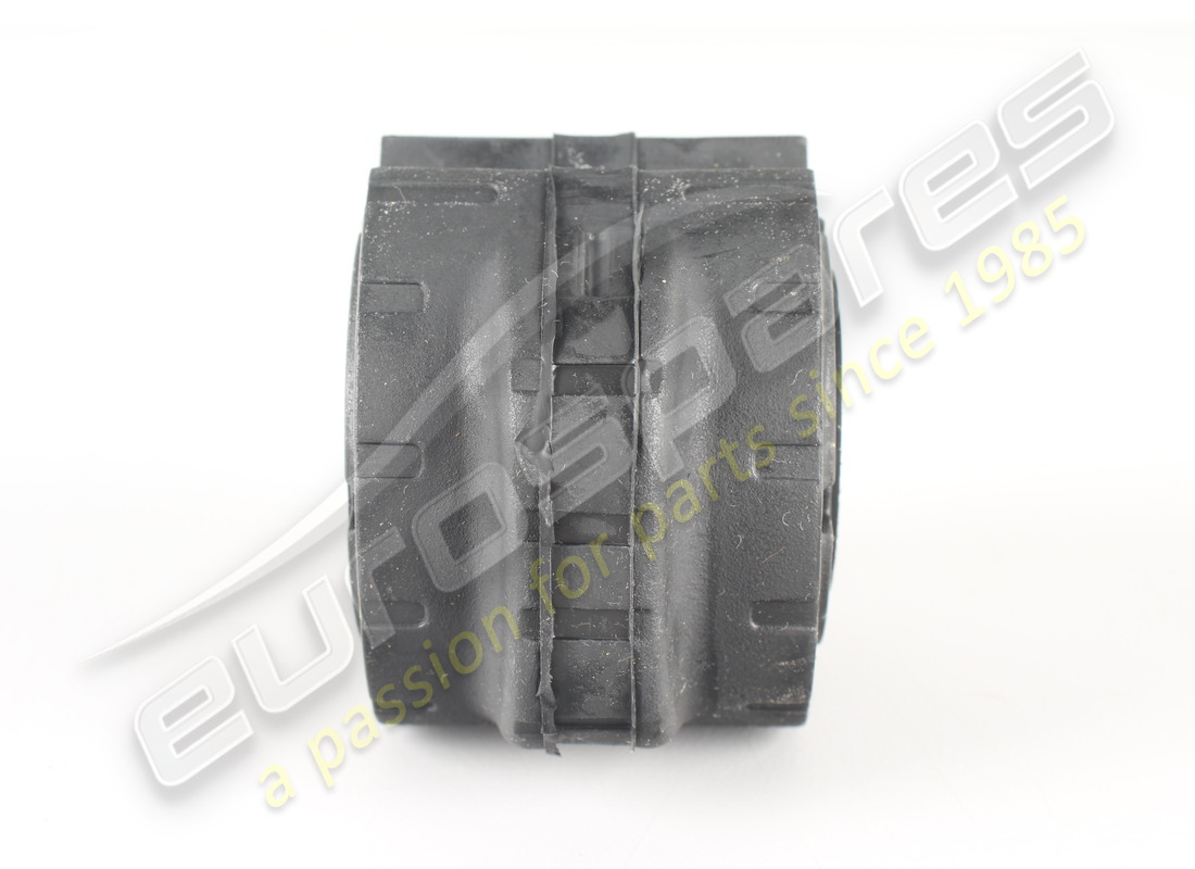 nouveau support porsche pour stabilisateur. numéro de pièce 99134379209 (2)