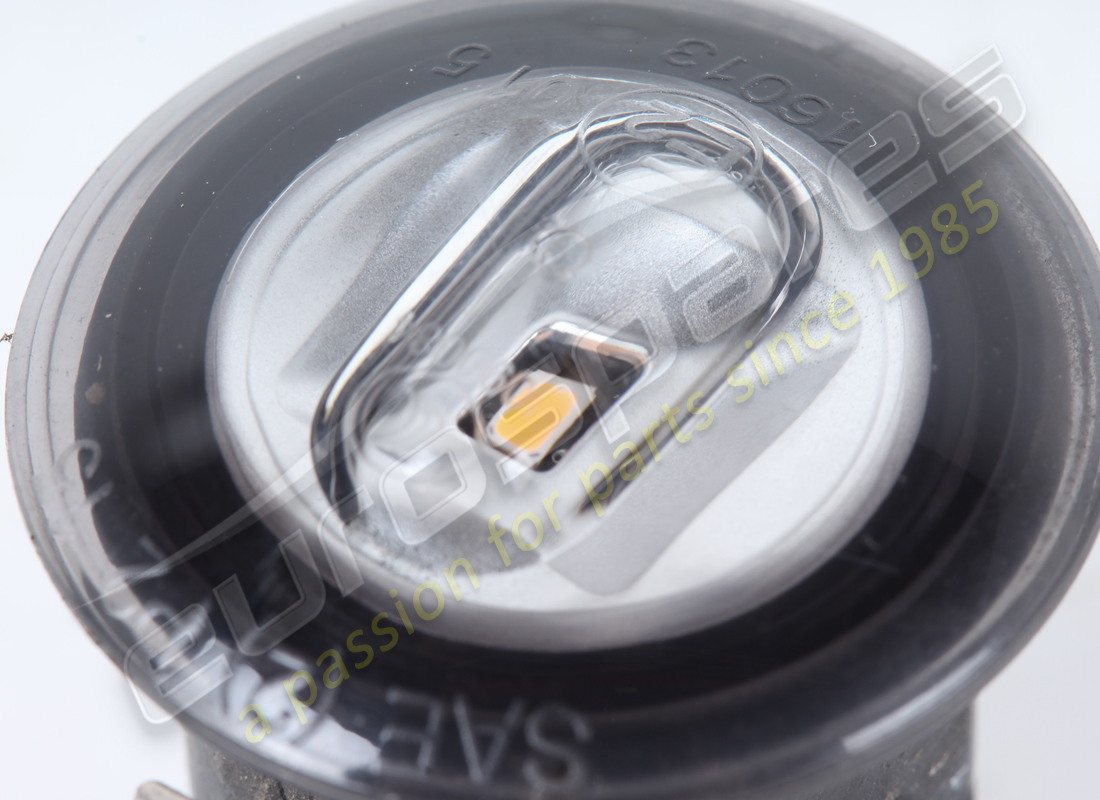 UTILISÉ FERRARI CLIGNOTANT LATÉRAL. NUMÉRO DE PIÈCE 317211 (3) utilisé ferrari clignotant latéral. numéro de pièce 317211 (3)