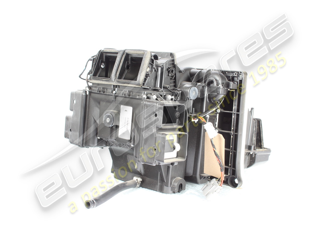 UTILISÉ Ferrari ÉVAPORATEUR COMPLET. NUMÉRO DE PIÈCE 88846300 (1)