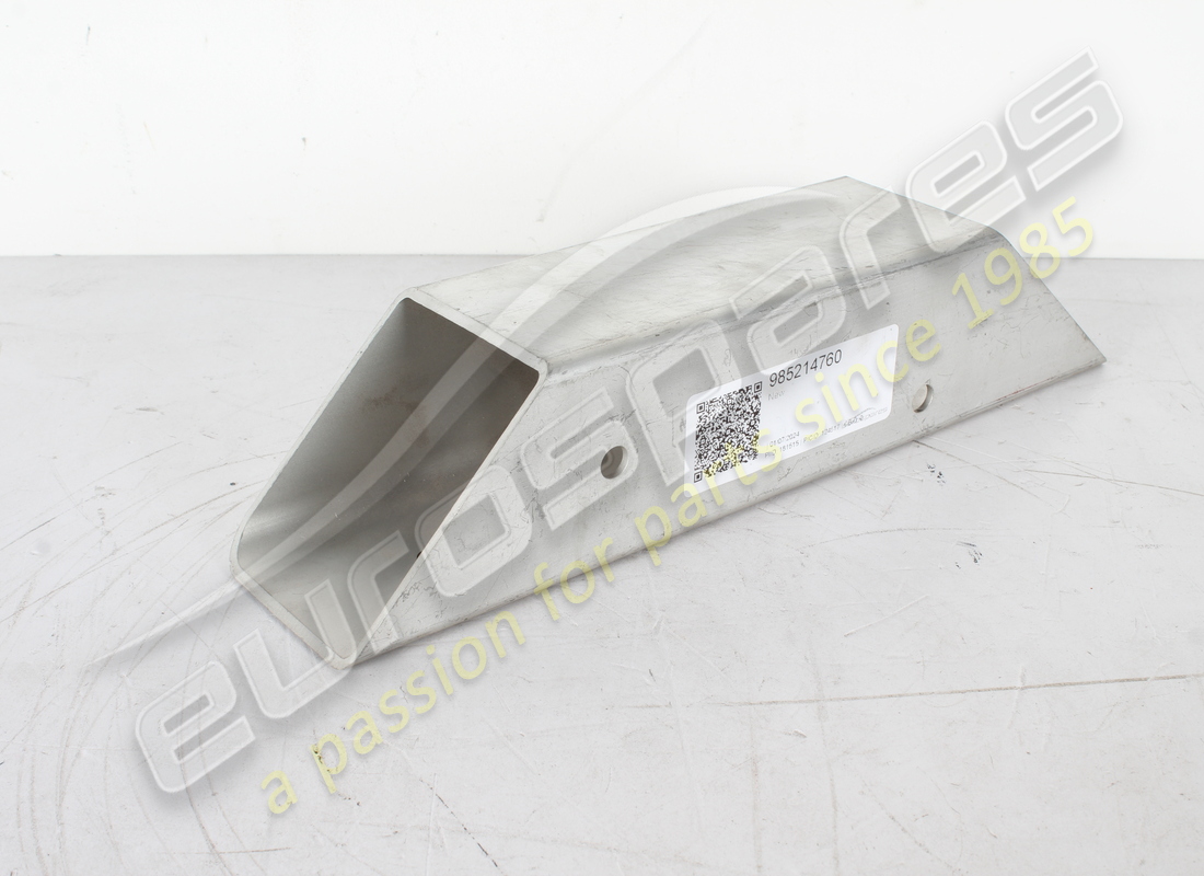 nouveau ferrari renfort extérieur avant gauche. numéro de pièce 985214760 (2)