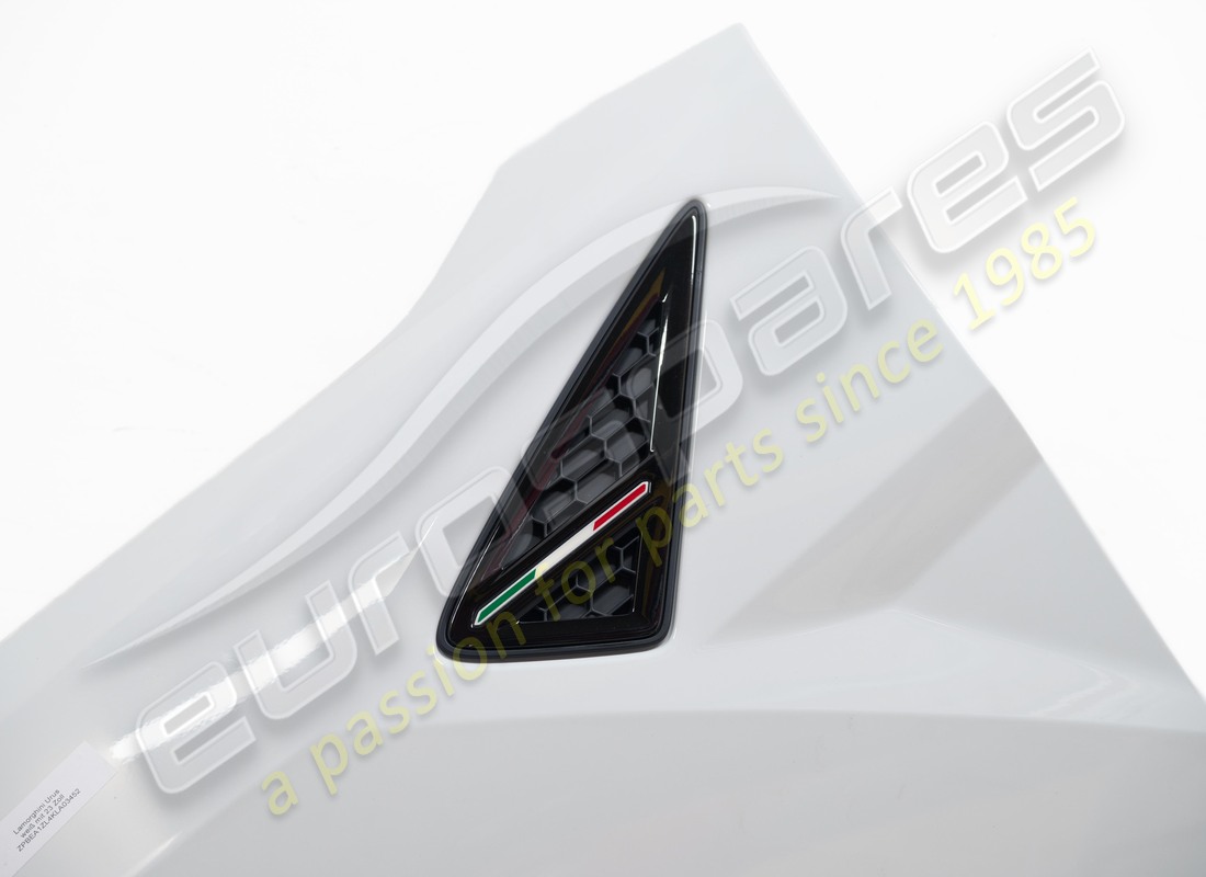 UTILISÉ LAMBORGHINI AILE AVANT GAUCHE. NUMÉRO DE PIÈCE 4ML821105A (2) utilisé lamborghini aile avant gauche. numéro de pièce 4ml821105a (2)