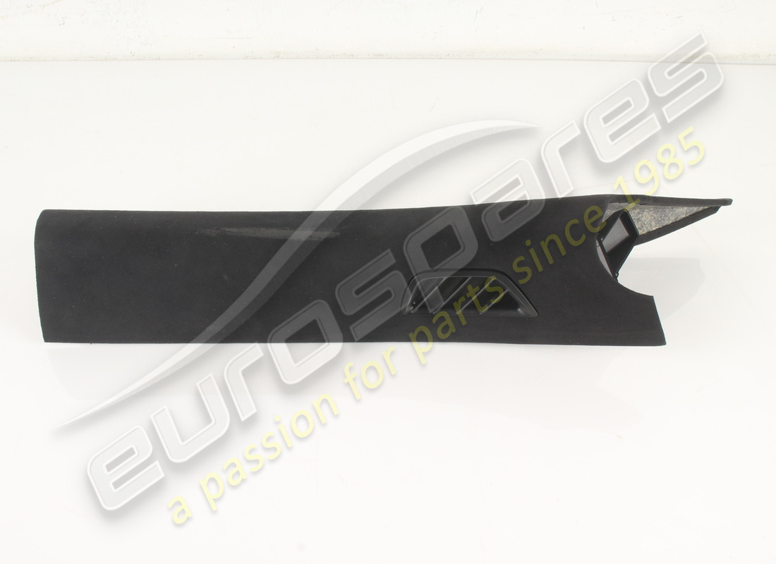 MONTANT DE PARE-BRISE GAUCHE COMPLET D'OCCASION Ferrari. NUMÉRO DE PIÈCE 874461 (1)