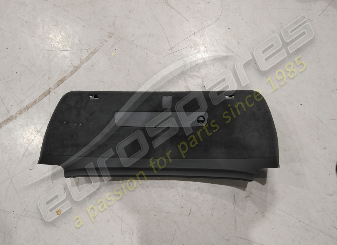 Lamborghini DOUBLURE, COUVERCLE DE COFFRE UTILISÉ. NUMÉRO DE PIÈCE 4ML867973B (1)