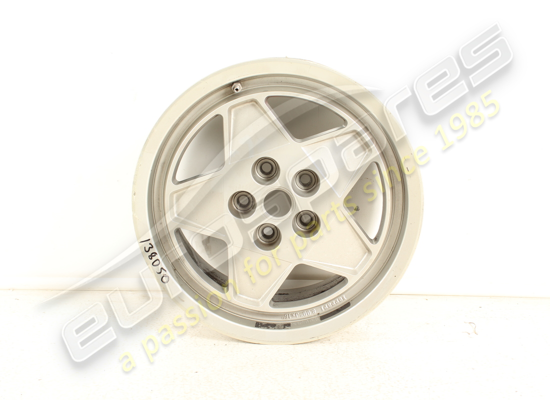 JANTE AVANT SPEEDLINE Ferrari D'OCCASION 8J X 16. NUMÉRO DE PIÈCE 138050 (1)