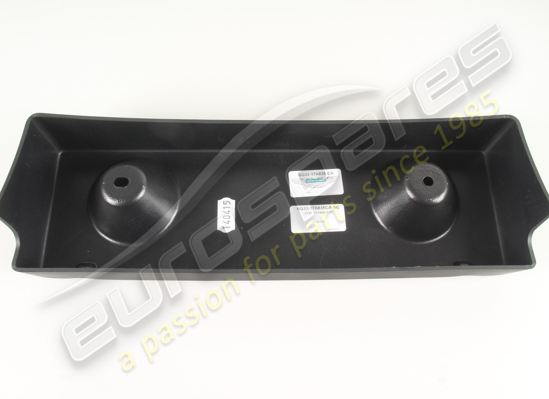 nouveau aston martin socle, support de plaque d'immatriculation avant. référence 6g3317a835ca (2)