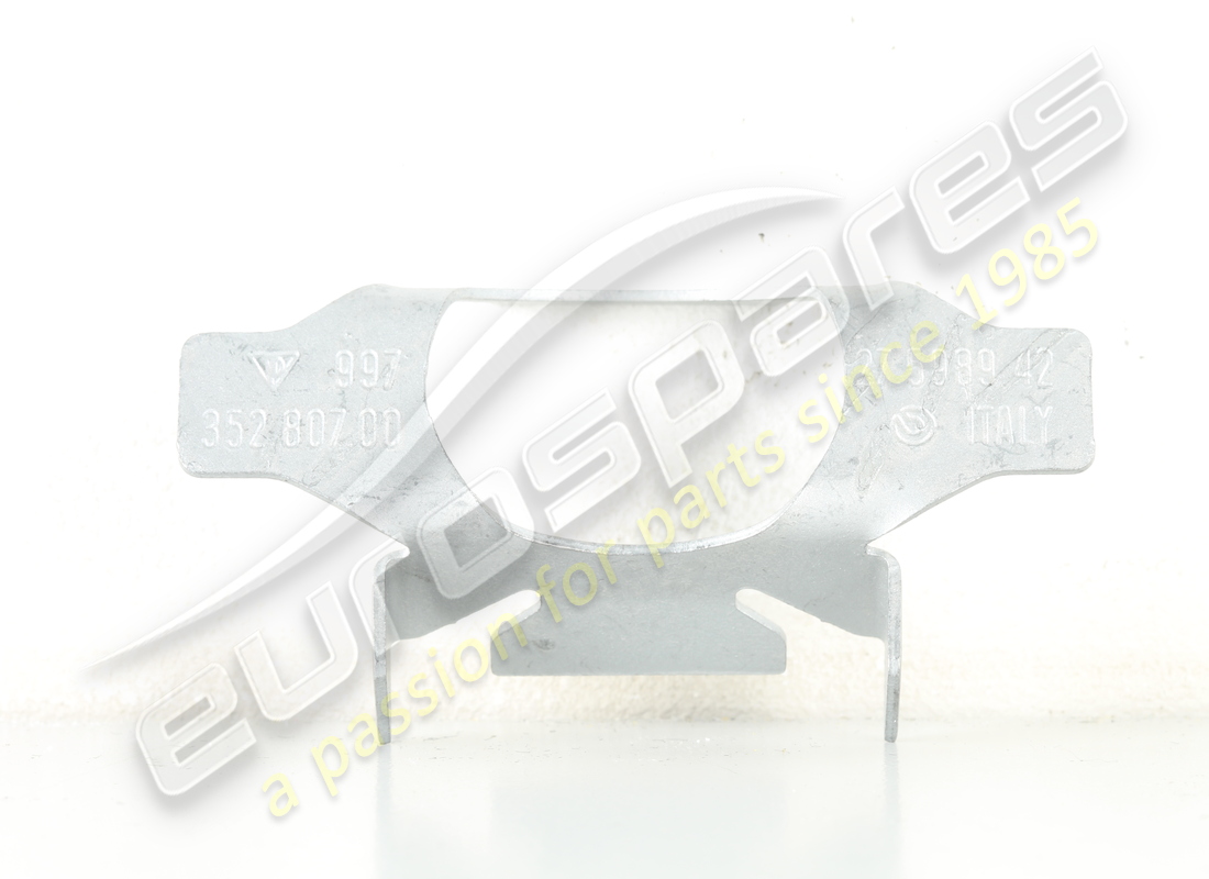 new porsche support panel. part number 99735280700 (1)