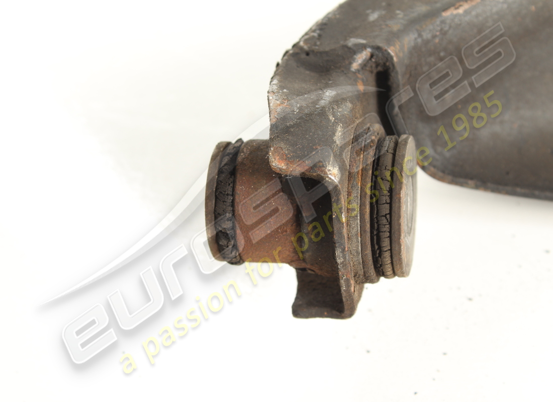 utilisé ferrari levier de suspension inférieur avant gauche. numéro de pièce 104402 (3)