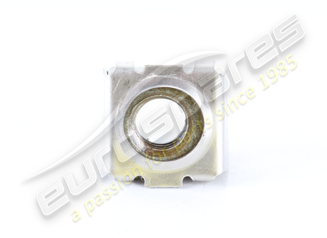 nouveau écrou ferrari. numéro de pièce 141530 (3)