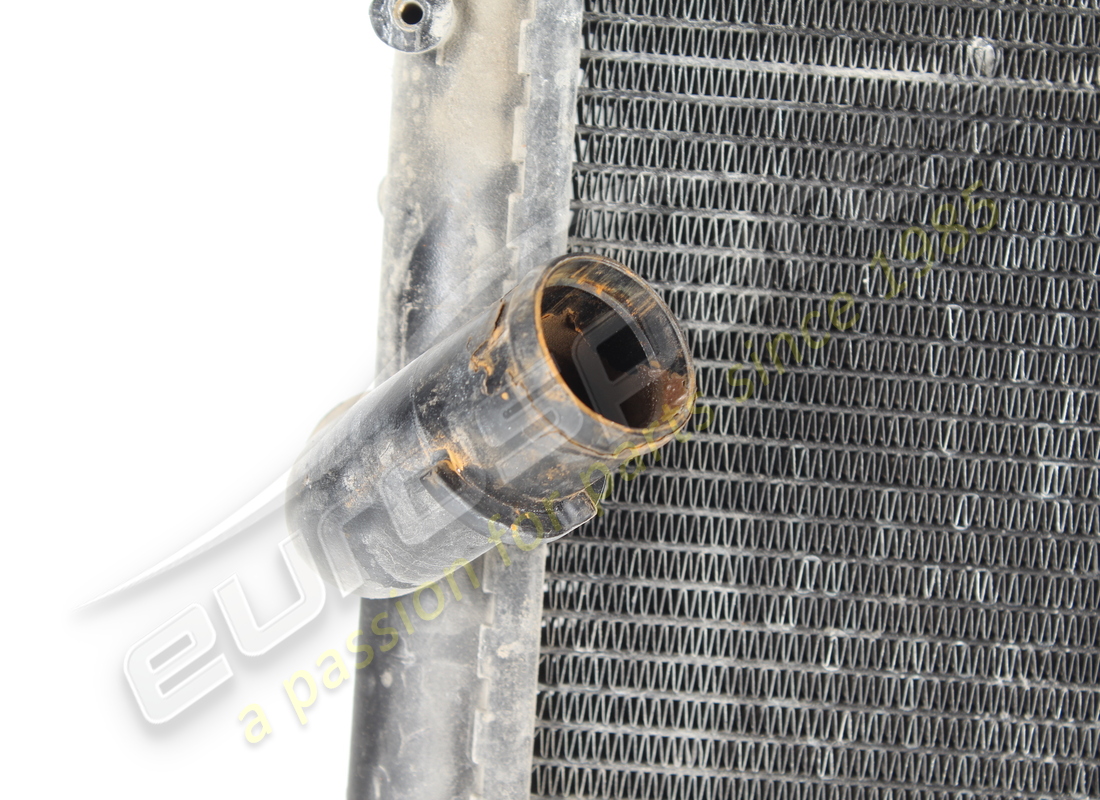 radiateur d'eau moteur d'occasion ferrari. numéro de pièce 333926 (4)