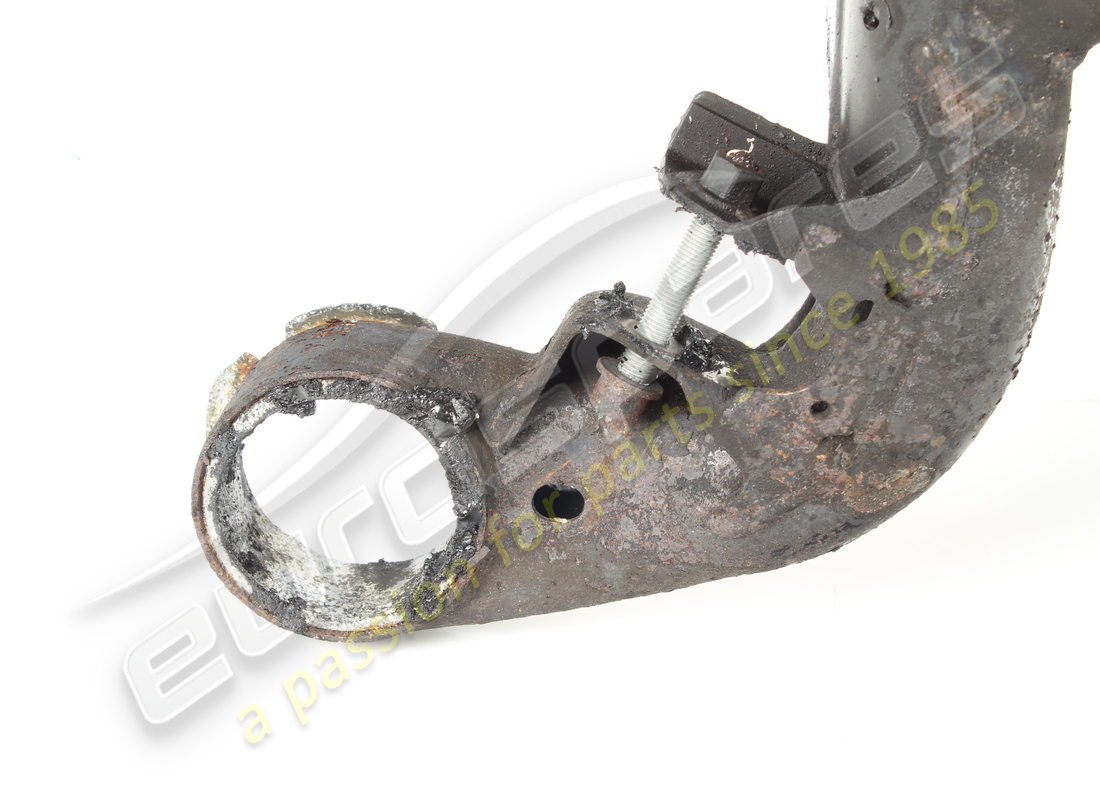 sous-châssis lamborghini endommagé. numéro de pièce 4m0505235ca (4)