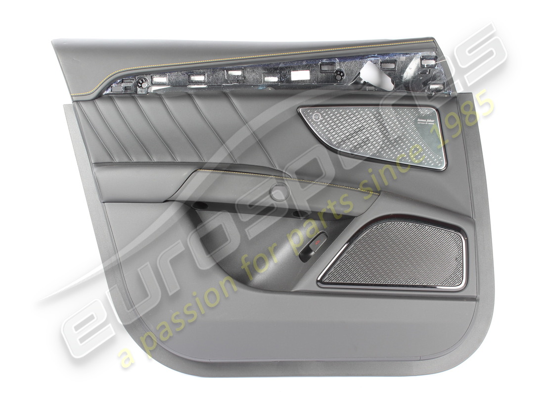 ENSEMBLE DE PANNEAU DE PORTE AVANT GAUCHE D'OCCASION Maserati. NUMÉRO DE PIÈCE 670225898 (1)
