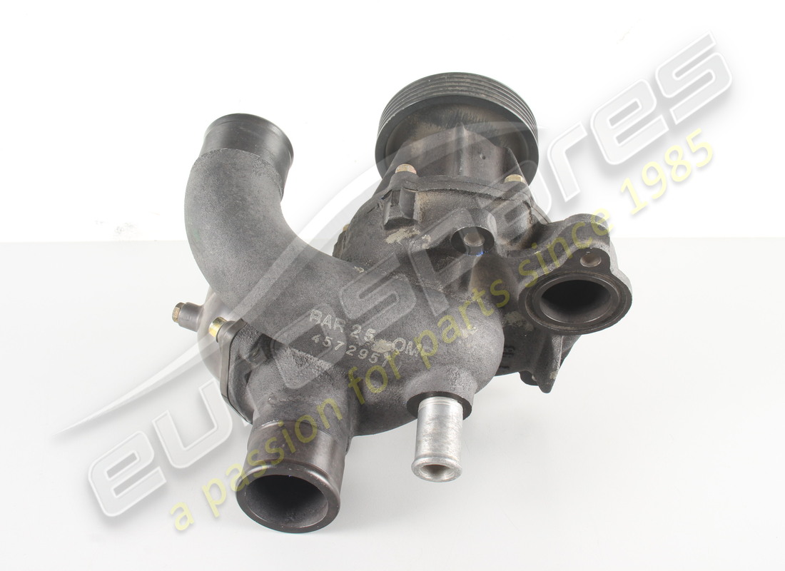 nouvelle pompe à eau ferrari complète. numéro de pièce 169923 (4)