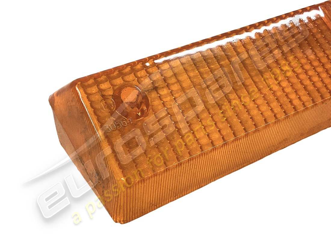 lentille d'indicateur avant rhs ferrari endommagée (orange). numéro de pièce 60326904o (2)