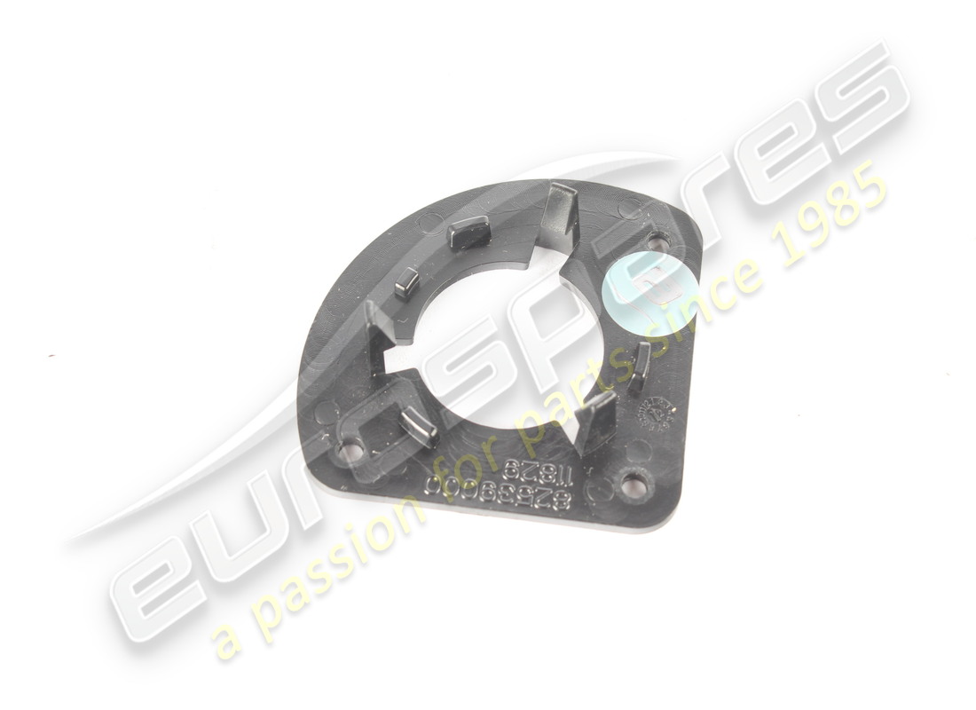 adaptateur ferrari d'occasion pour tweeter. numéro de pièce 82539000 (2)
