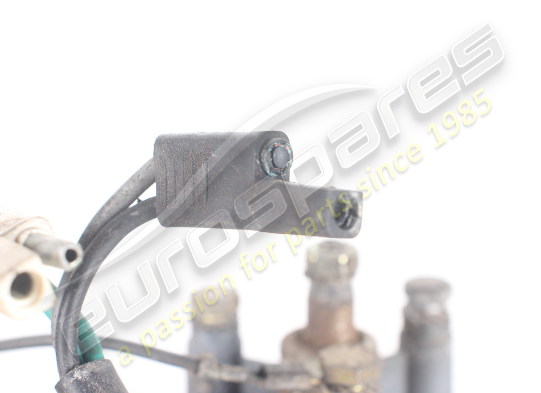 MOTEUR DE LEVAGE DE PHARE FERRARI UTILISÉ. NUMÉRO DE PIÈCE 172534 (7) moteur de levage de phare ferrari utilisé. numéro de pièce 172534 (7)