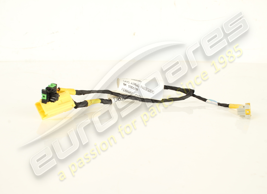 Ferrari CÂBLE AIRBAG PASSAGER UTILISÉ. NUMÉRO DE PIÈCE 266545 (1)