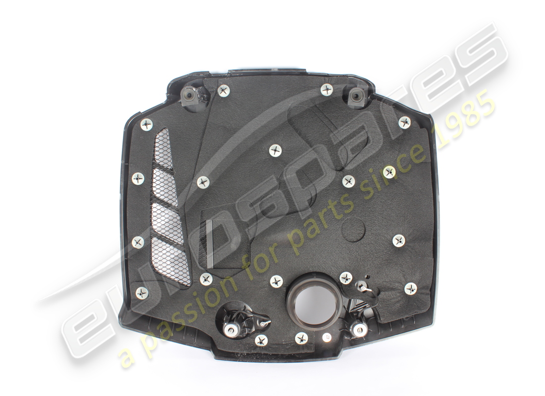 protection esthétique moteur d'occasion maserati. numéro de pièce 670156720 (2)