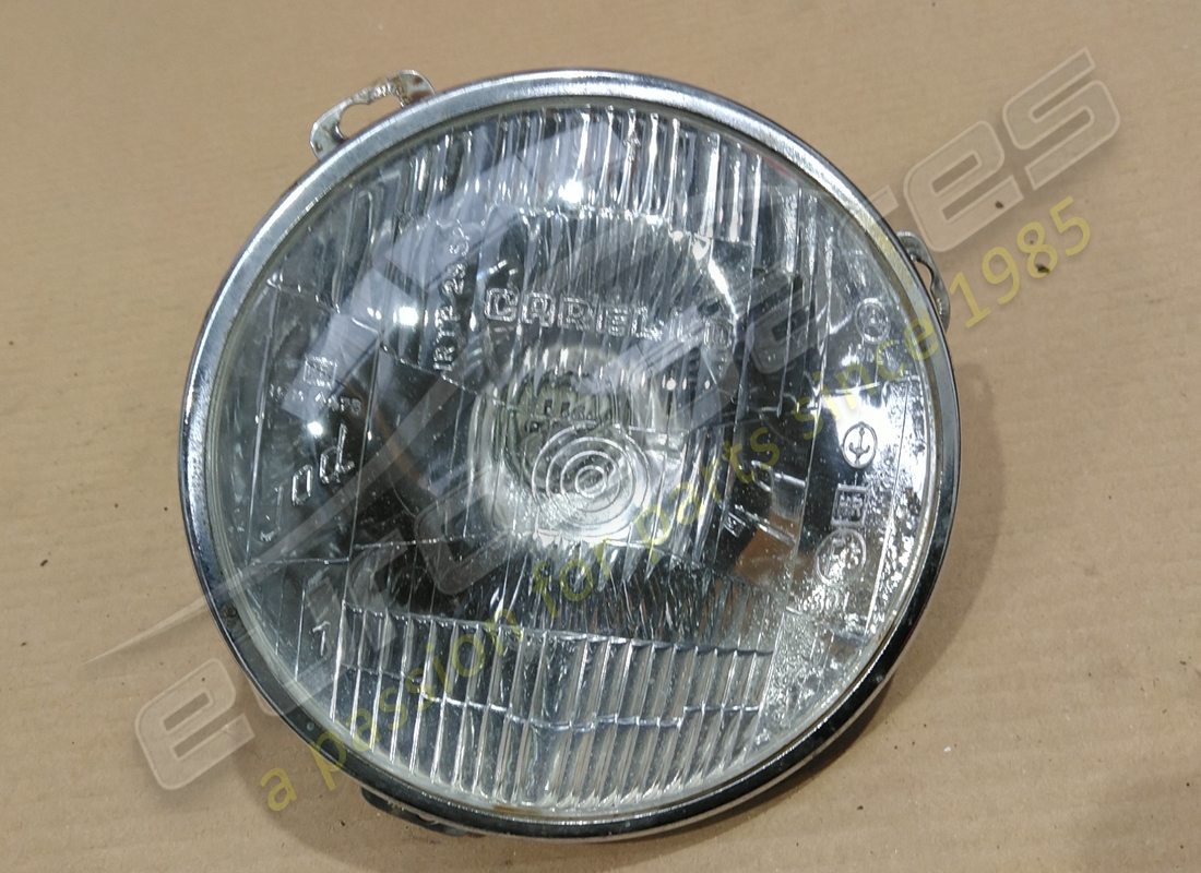 PHARE AVANT GAUCHE D'OCCASION Ferrari. NUMÉRO DE PIÈCE 40232100 (1)