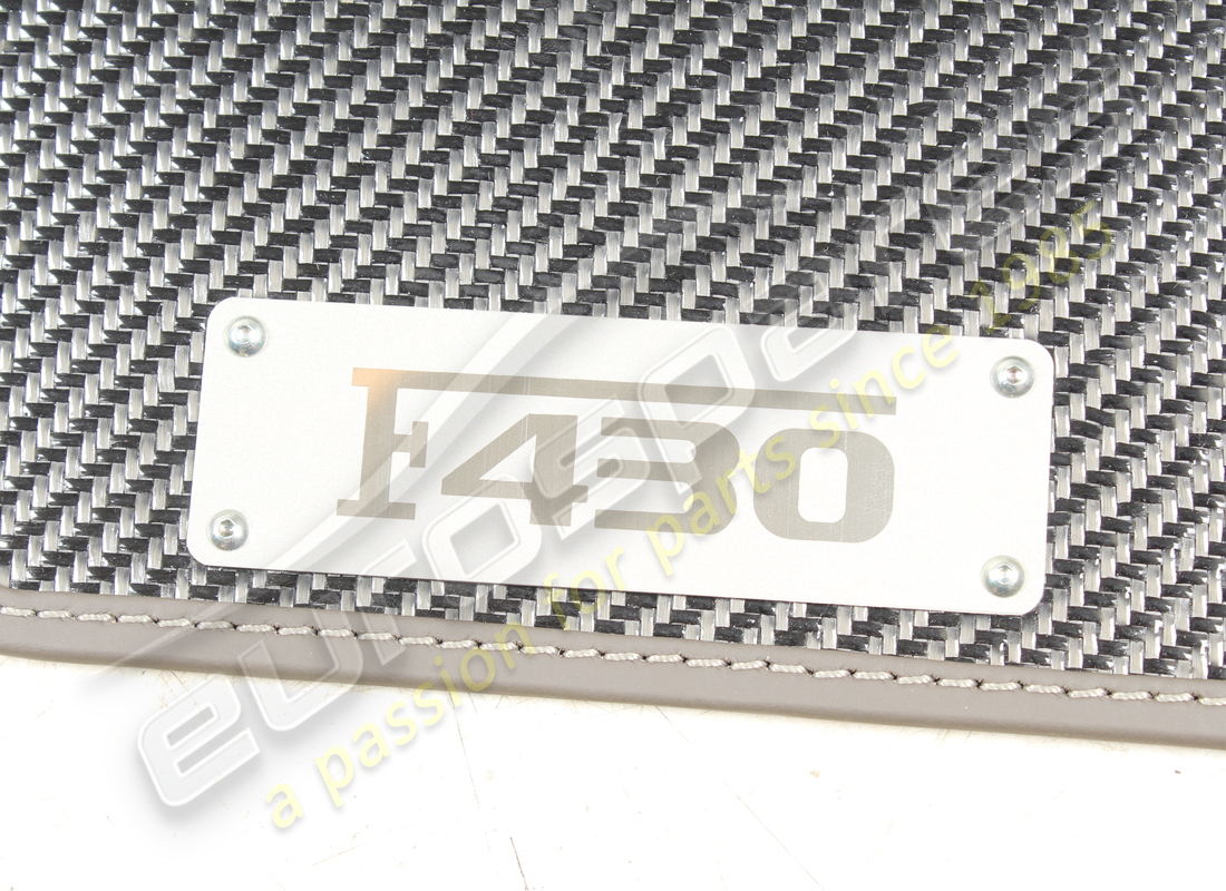 nouveau ferrari f430 tapis carbone sans extincteur. numéro de pièce 70002875 (4)