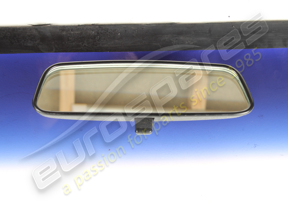 pare-brise avant d'occasion ferrari avec fixation de rétroviseur. référence 63229600 (5)