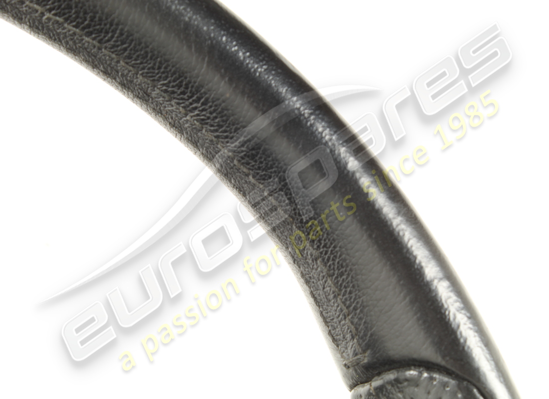 UTILISÉ MASERATI VOLANT DE DIRECTION, NOIR G. (STD). NUMÉRO DE PIÈCE 387800104 (3) utilisé maserati volant de direction, noir g. (std). numéro de pièce 387800104 (3)