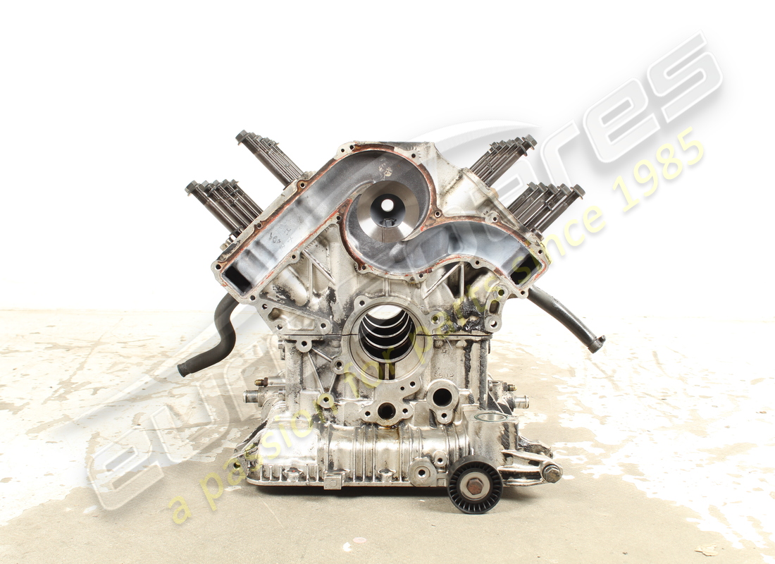 carter de cylindre assemblé d'occasion maserati 8. référence 578942201 (1)