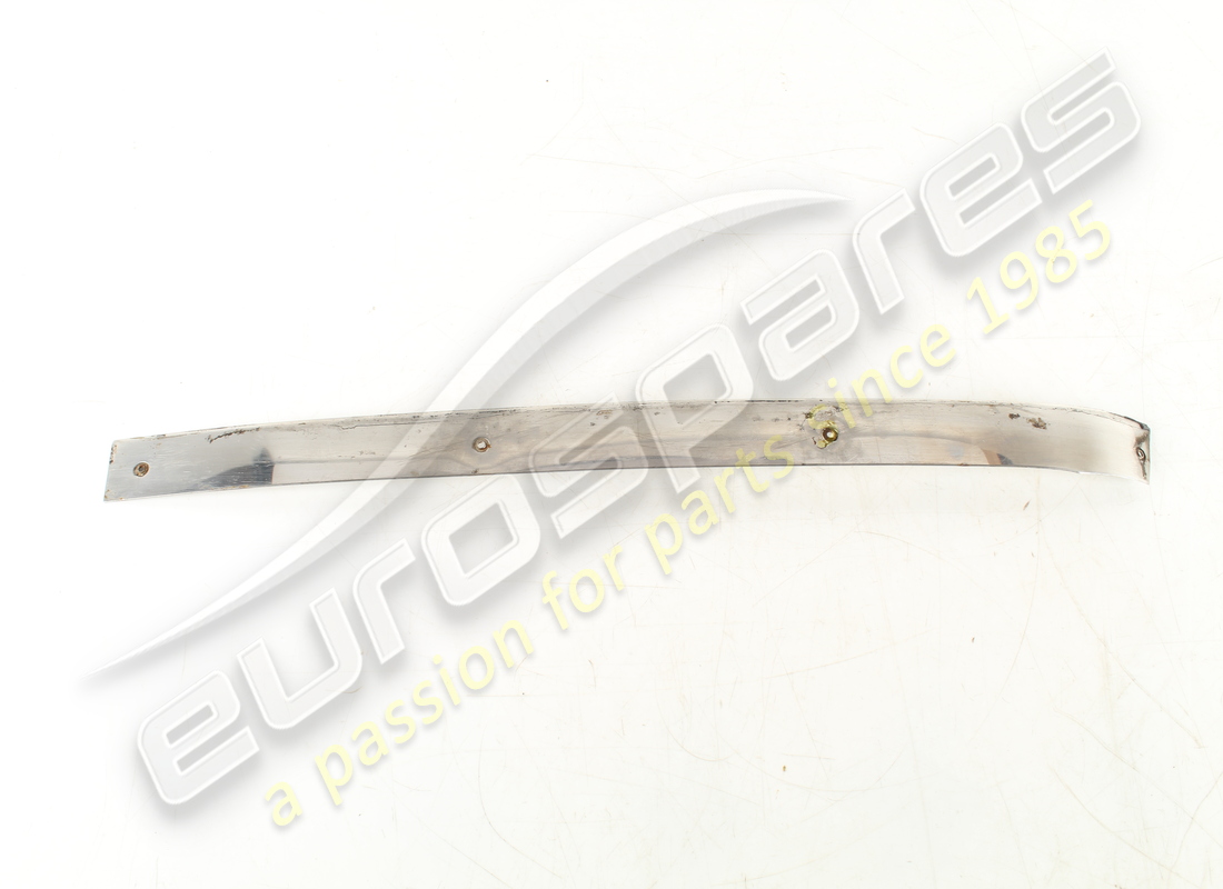 moulure de montant avant gauche d'occasion ferrari. numéro de pièce 2574422108 (1)