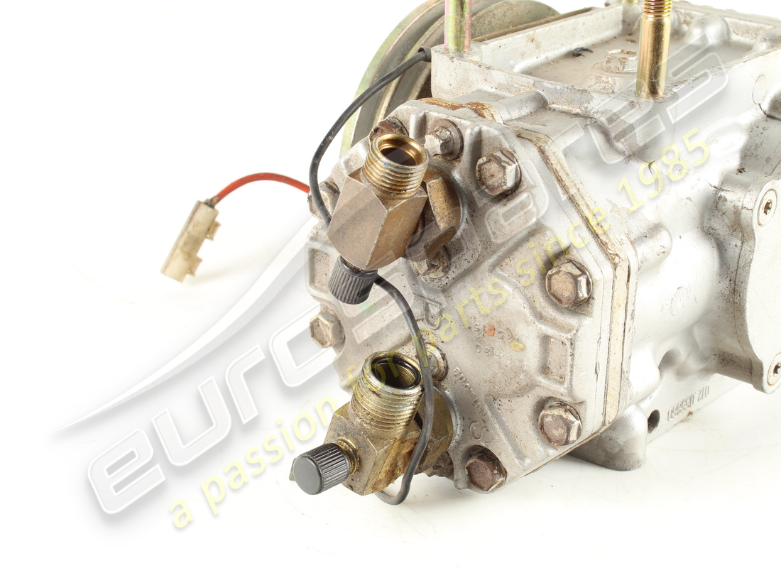 utilisé ferrari compresseur de climatisation (type fileté). numéro de pièce 111222 (5)