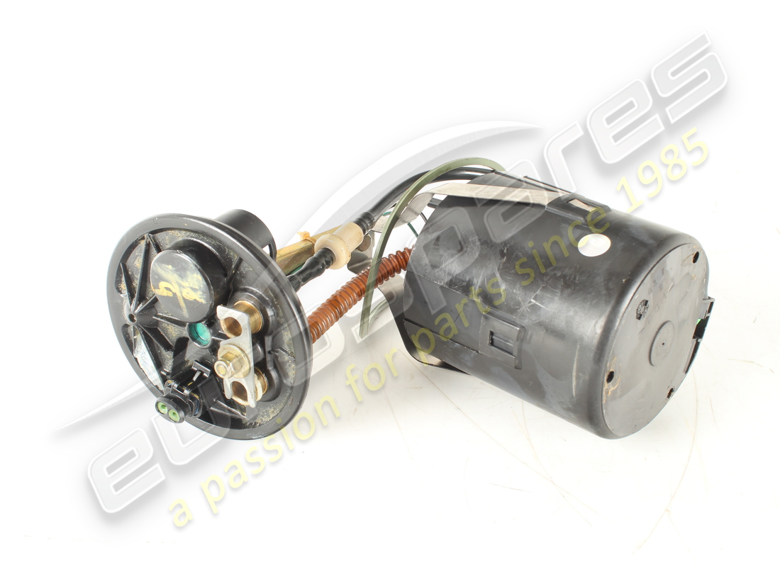 POMPE À CARBURANT Maserati UTILISÉE. NUMÉRO DE PIÈCE 383700003 (1)