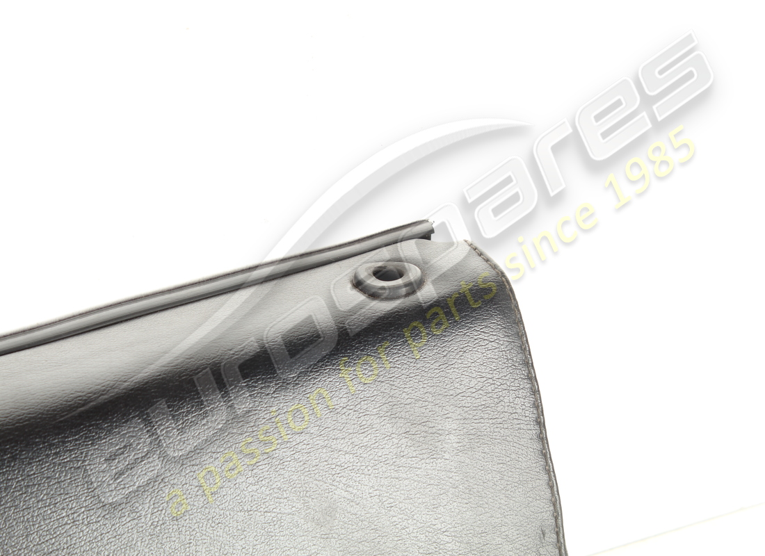 PANNEAU DROIT FERRARI UTILISÉ. NUMÉRO DE PIÈCE 61774000 (2) panneau droit ferrari utilisé. numéro de pièce 61774000 (2)