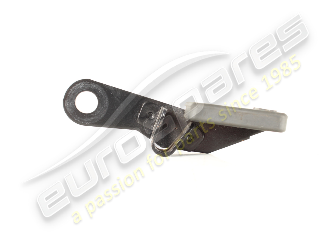 poignée de capot d'occasion maserati. numéro de pièce 156016380 (2)