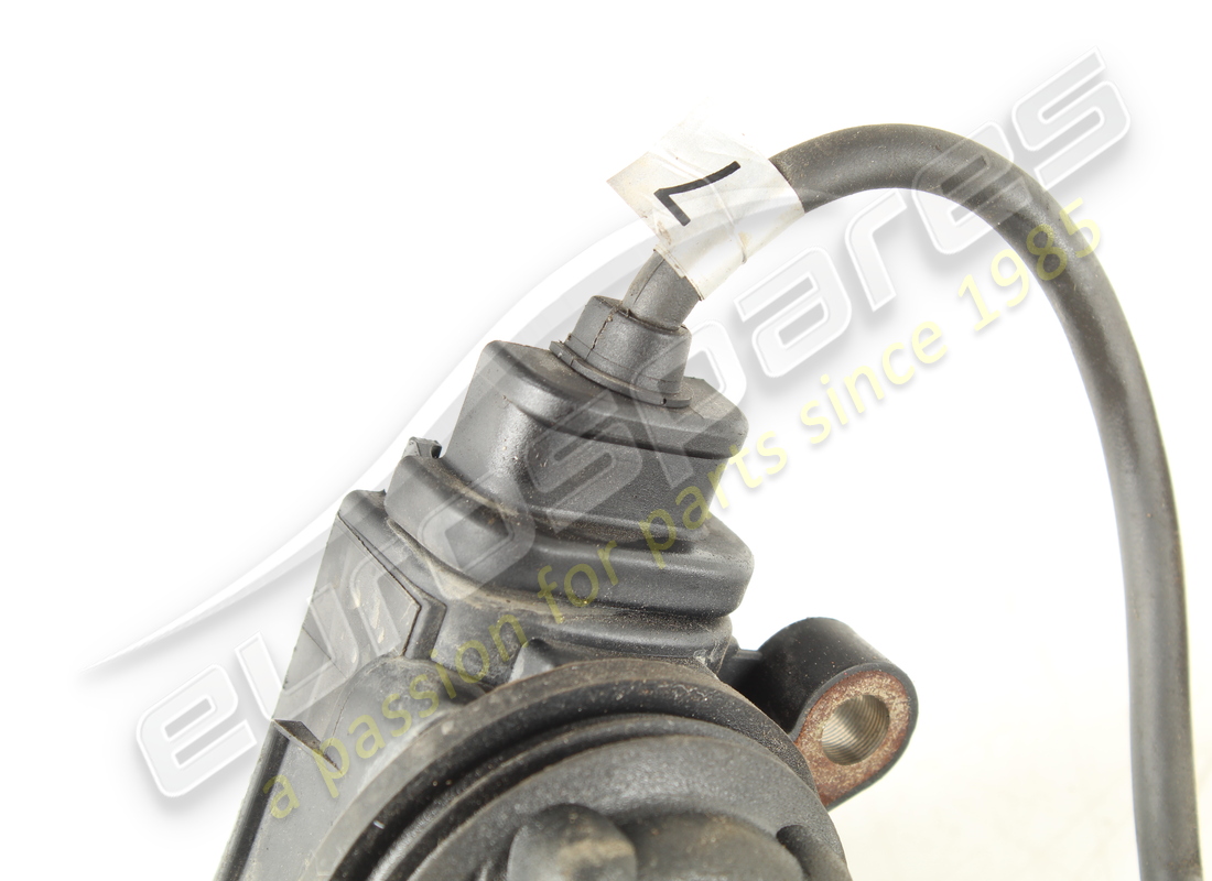 bobine d'allumage simple usagée maserati, longueur 700 mm. numéro de pièce 203771 (3)