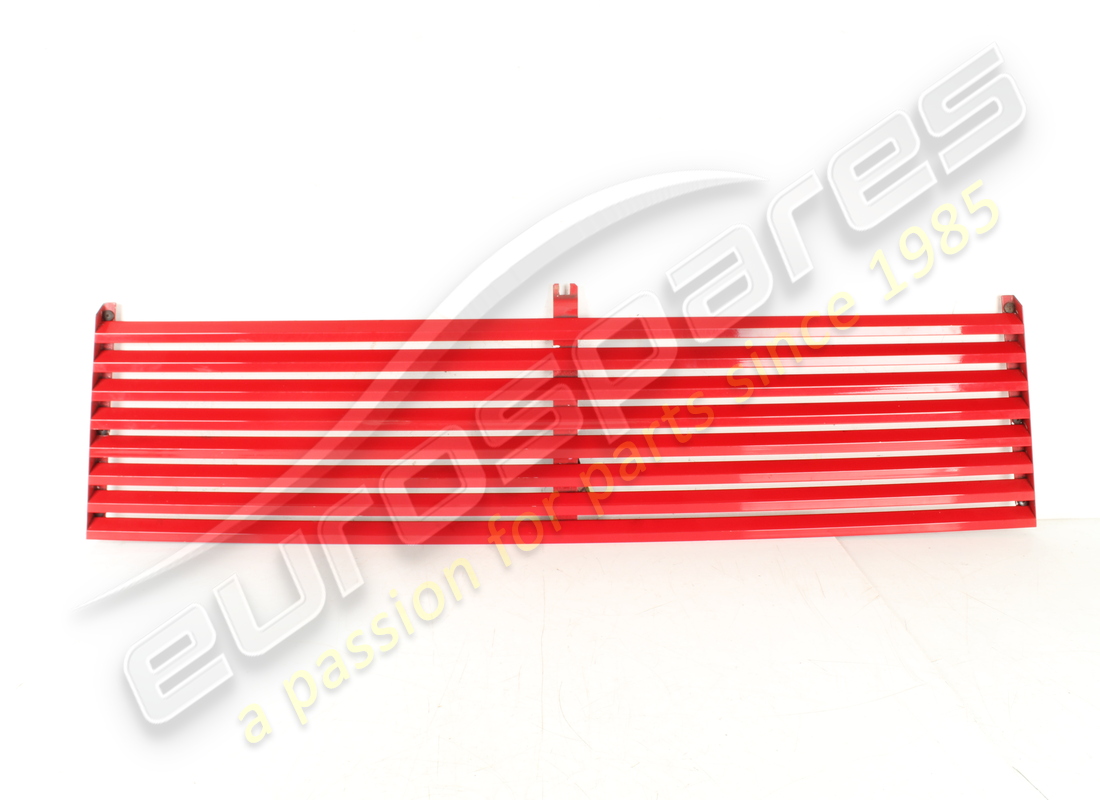 COUVERCLE MOTEUR DE GRILLE FERRARI UTILISÉ. NUMÉRO DE PIÈCE 60536400 (1) couvercle moteur de grille ferrari utilisé. numéro de pièce 60536400 (1)