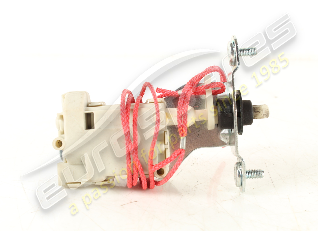 ACTIONNEUR D'OCCASION Maserati COMPLET AVEC SUPPORT. RÉFÉRENCE 67489500 (1)