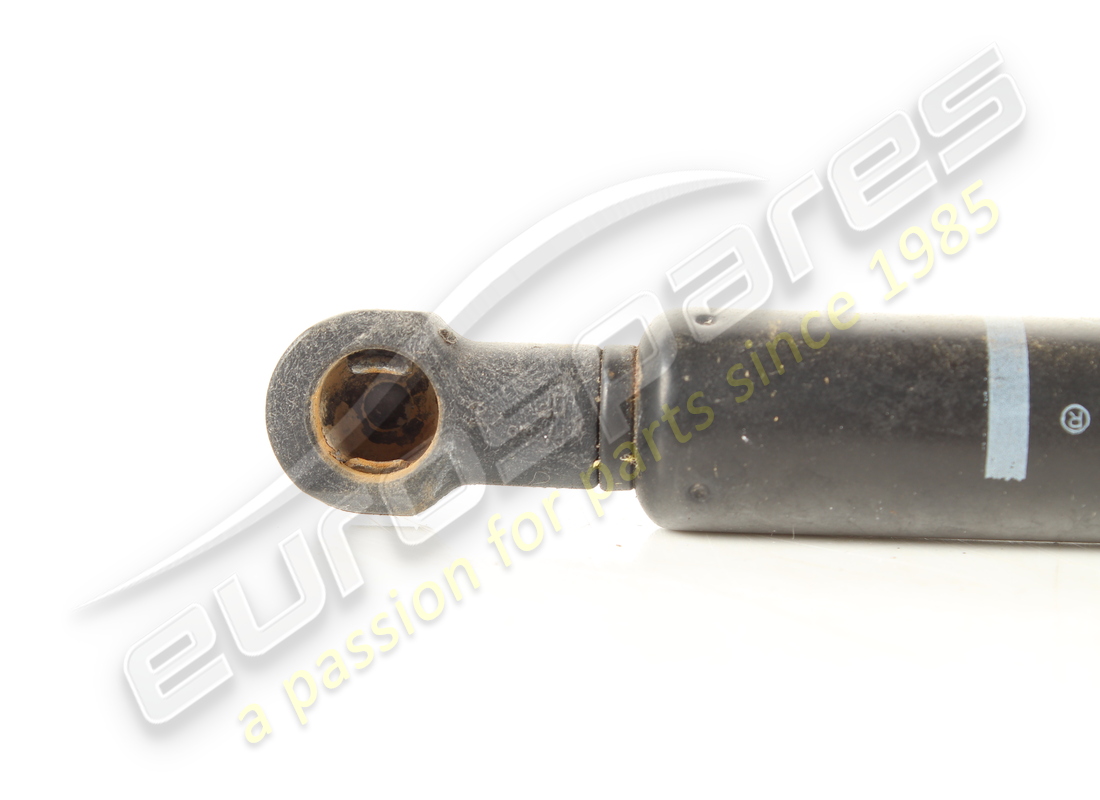 VÉRIN À GAZ USAGÉ MASERATI POUR COUVERCLE DE BOÎTE DE VITESSES LUGG.COMP.LID. NUMÉRO DE PIÈCE 384700118 (2) vérin à gaz usagé maserati pour couvercle de boîte de vitesses lugg.comp.lid. numéro de pièce 384700118 (2)