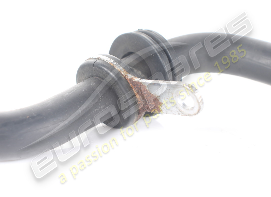 manchon de purge usé maserati. référence 374000543 (2)