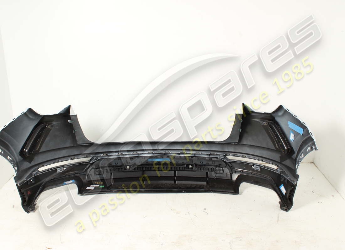 UTILISÉ EUROSPARES LAMBORGHINI URUS PARE-CHOC ARRIÈRE. NUMÉRO DE PIÈCE EAP1425710 (2) utilisé eurospares lamborghini urus pare-choc arrière. numéro de pièce eap1425710 (2)