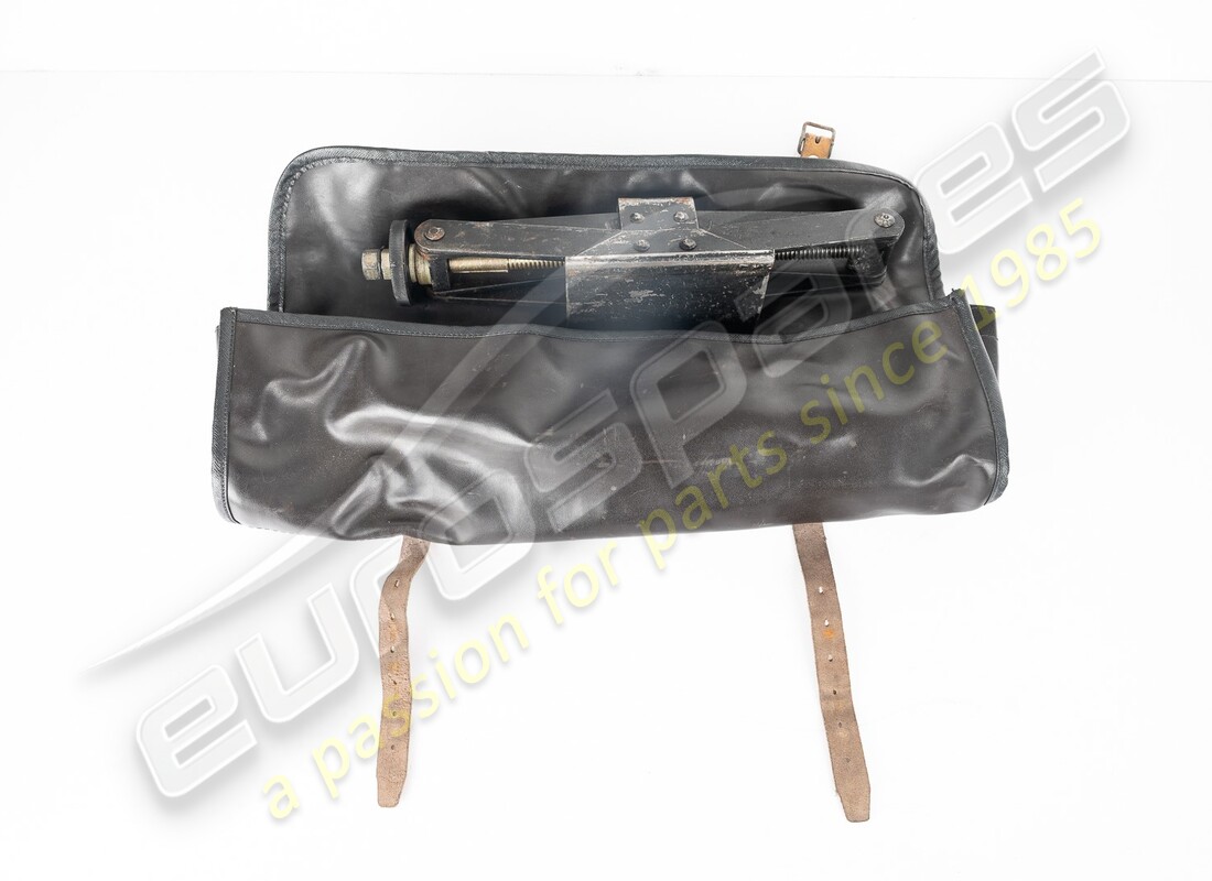 trousse à outils ferrari utilisée. numéro de pièce 118345 (2)
