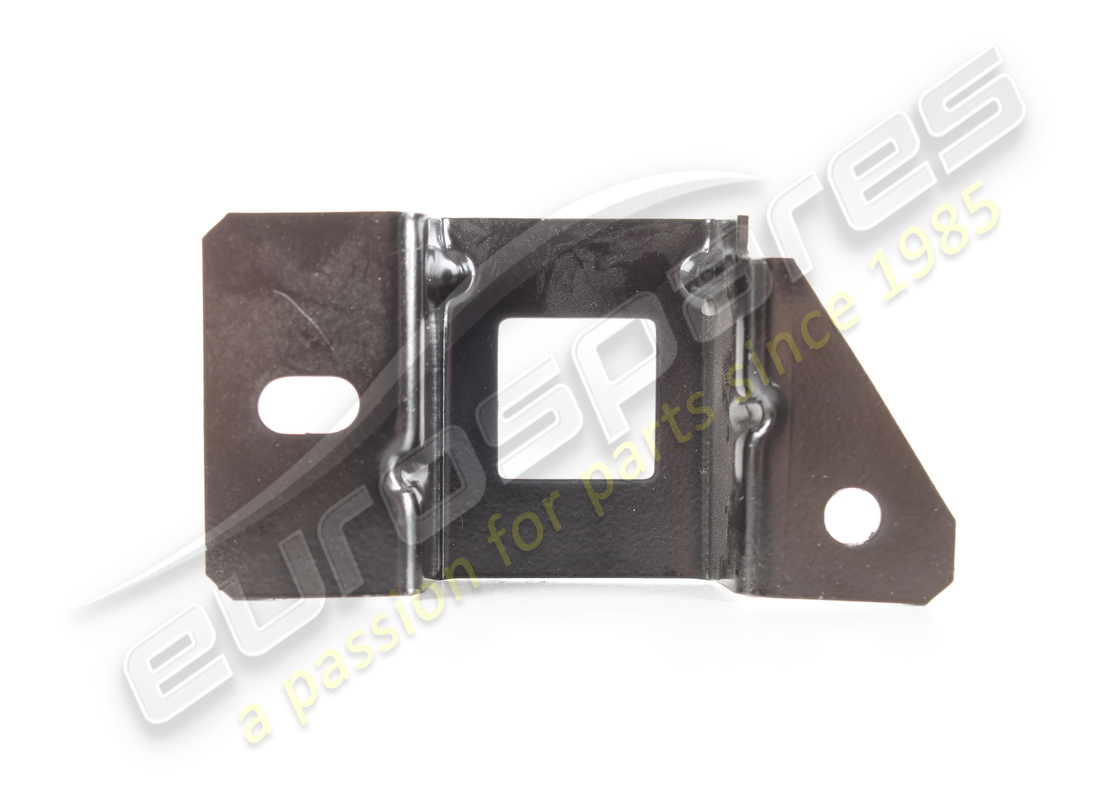 NOUVEAU SUPPORT DE GARDE-BOUE DROIT MASERATI. NUMÉRO DE PIÈCE 670181248 (3) nouveau support de garde-boue droit maserati. numéro de pièce 670181248 (3)