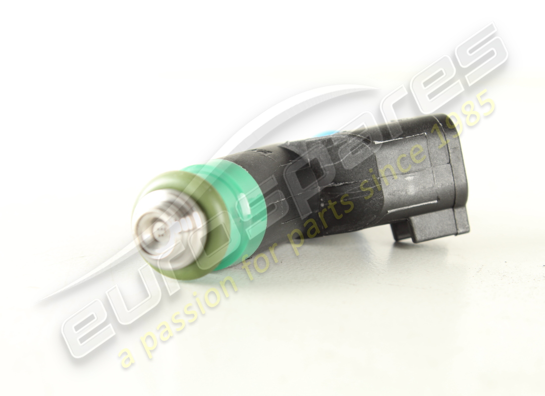 NOUVEL ENSEMBLE INJECTEUR ASTON MARTIN, CARBURANT. RÉFÉRENCE 6G339F593AA(2) nouvel ensemble injecteur aston martin, carburant. référence 6g339f593aa(2)