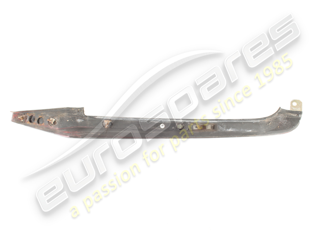 moulure en caoutchouc gauche usagée ferrari. numéro de pièce 60578300 (3)