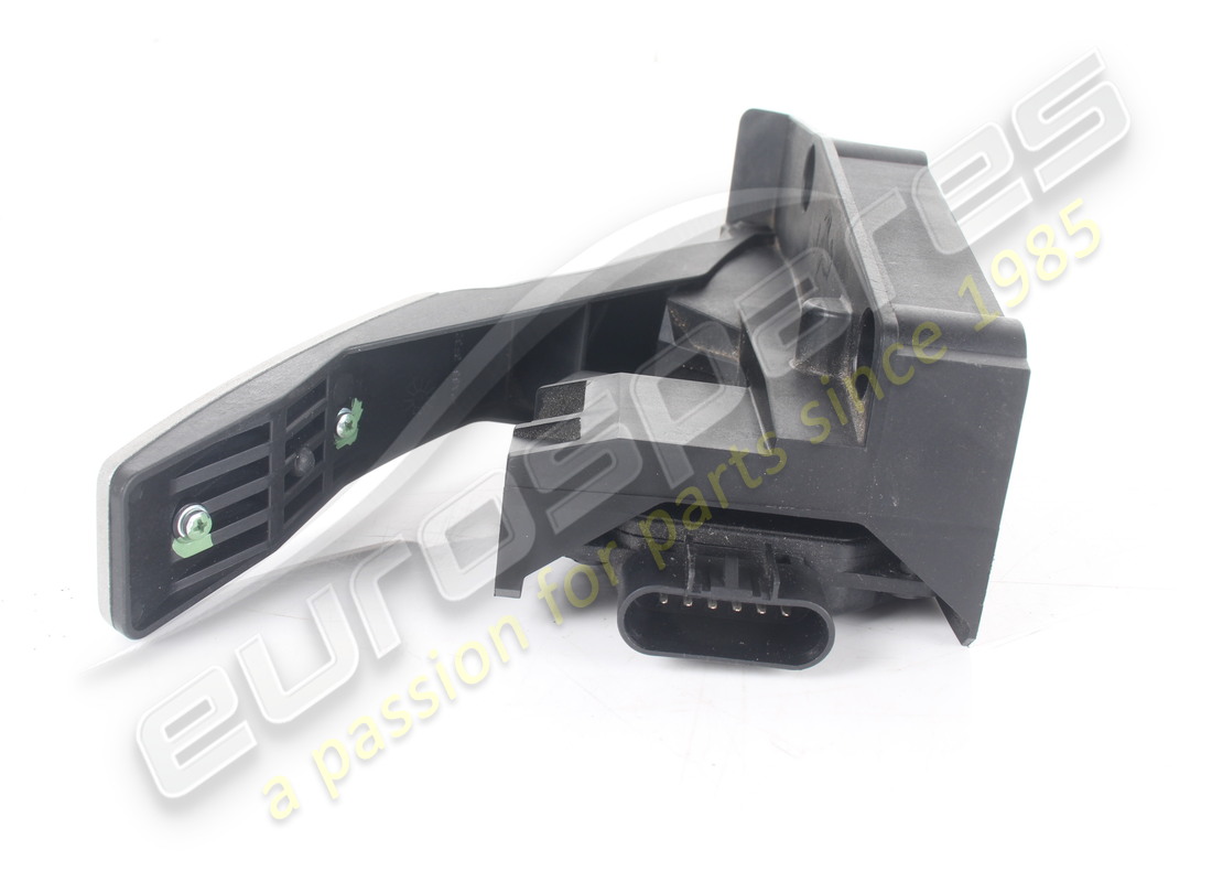 UTILISÉ FERRARI PÉDALE D'ACCÉLÉRATEUR COMPLÈTE. NUMÉRO DE PIÈCE 243117 (3) utilisé ferrari pédale d'accélérateur complète. numéro de pièce 243117 (3)