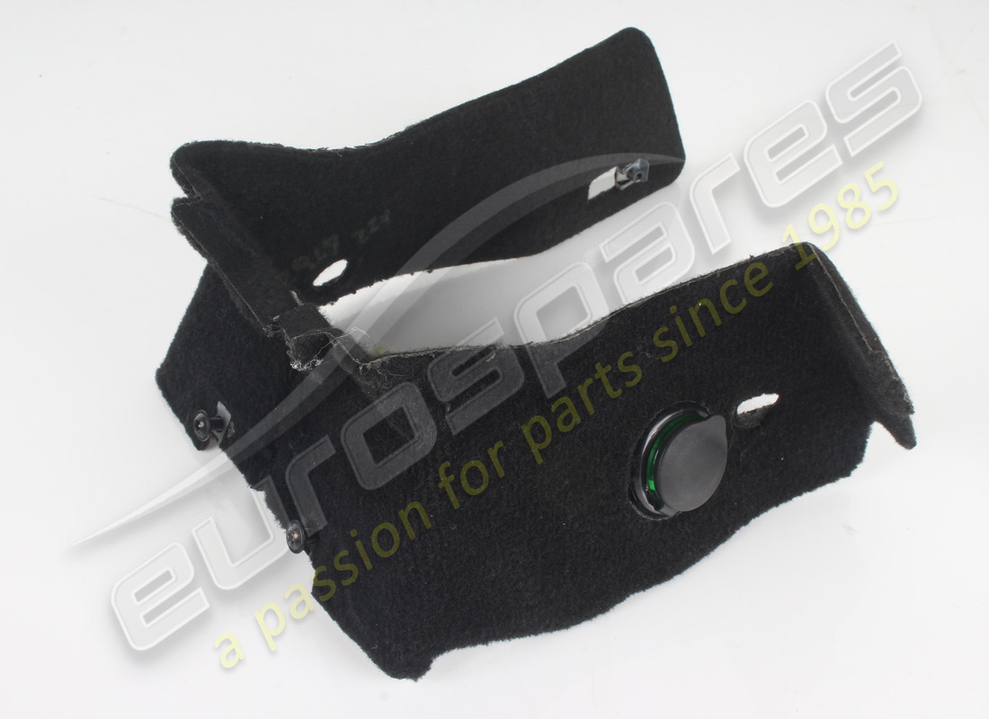 GARNITURE COMPLÈTE DE TUNNEL AVANT INFÉRIEUR D'OCCASION Ferrari. NUMÉRO DE PIÈCE 817413 (1) GARNITURE COMPLÈTE DE TUNNEL AVANT INFÉRIEUR D'OCCASION Ferrari. NUMÉRO DE PIÈCE 817413 (1)