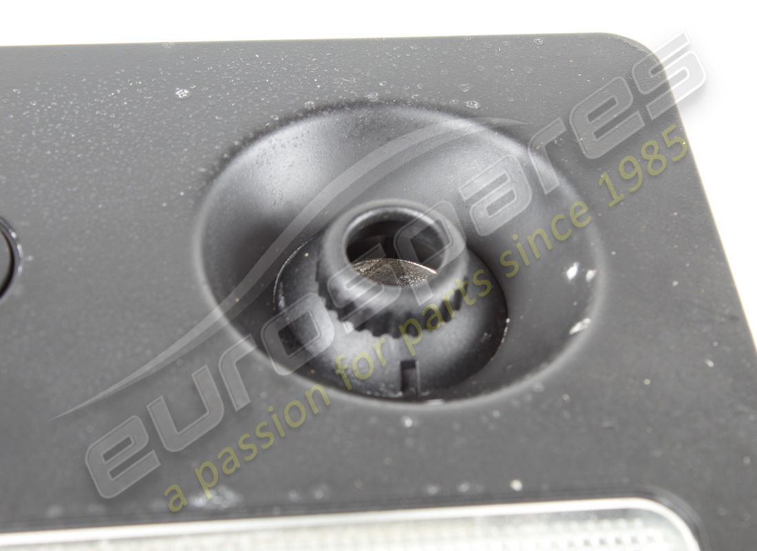 lampe maserati utilisée. numéro de pièce 373100117 (5)