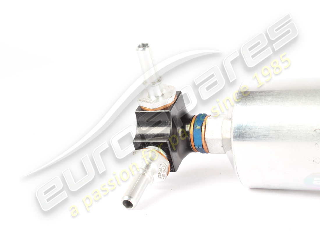 filtre à carburant d'occasion eurospares avec connecteurs. référence eap1493227 (2)