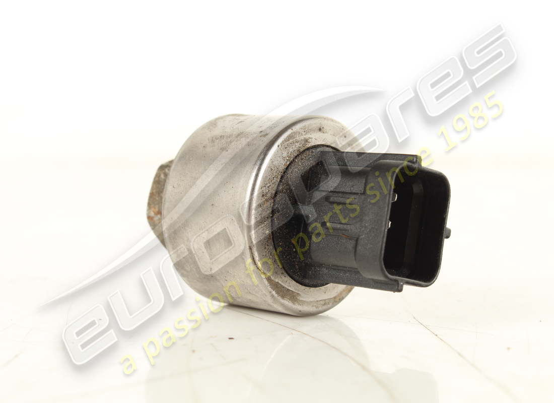 PRESSOSTAT Maserati UTILISÉ. NUMÉRO DE PIÈCE 65628200 (1)