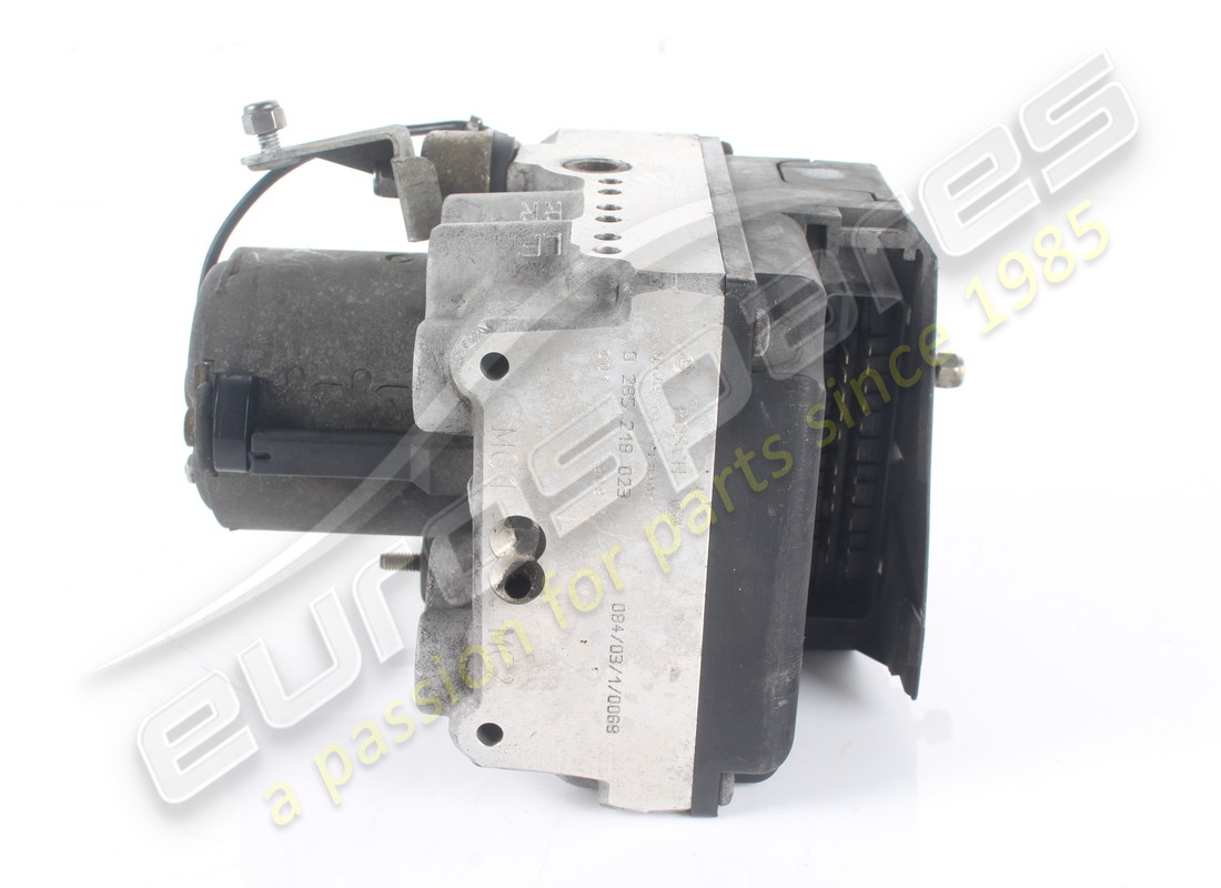 UNITÉ DE COMMANDE HYDRAULIQUE ASR/ABS D'OCCASION. RÉFÉRENCE : 164001 (5) unité de commande hydraulique asr/abs d'occasion. référence : 164001 (5)
