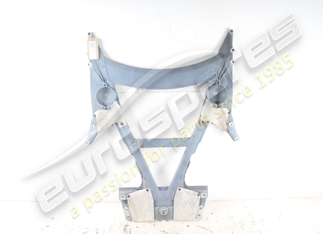 UTILISÉ FERRARI SOUS-CHÂSSIS MOTEUR. NUMÉRO DE PIÈCE 985265529 (2) utilisé ferrari sous-châssis moteur. numéro de pièce 985265529 (2)