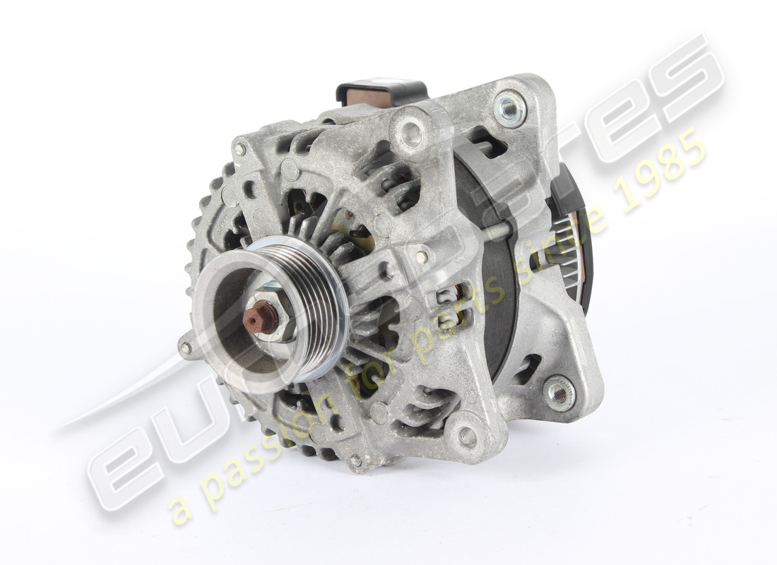 UTILISÉ Lamborghini ALTERNATEUR 140-210A DENSO . NUMÉRO DE PIÈCE 06E903024T (1)